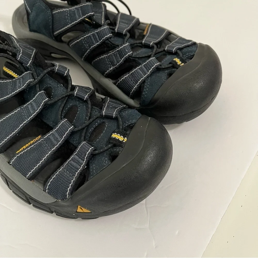 Keen blue newport